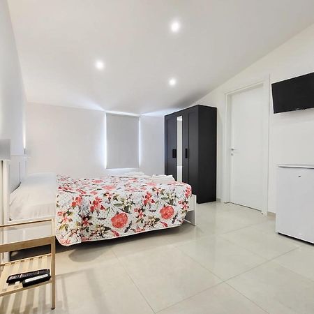 D Annunziohouse Bed and Breakfast Martinsicuro Εξωτερικό φωτογραφία