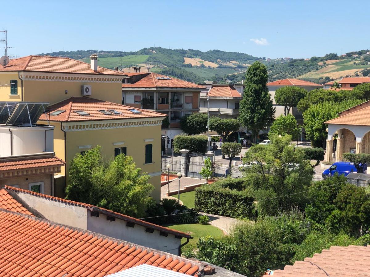 D Annunziohouse Bed and Breakfast Martinsicuro Εξωτερικό φωτογραφία