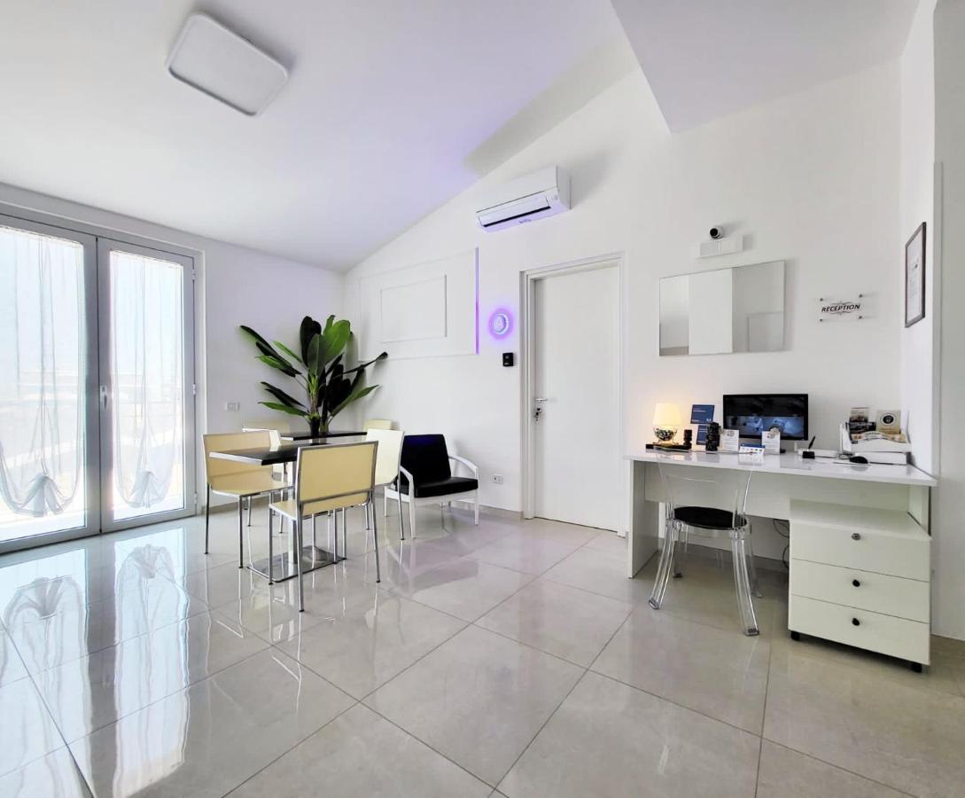 D Annunziohouse Bed and Breakfast Martinsicuro Εξωτερικό φωτογραφία